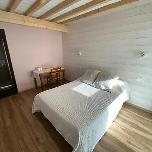 Maison Neuve Confort, Deux Appartement