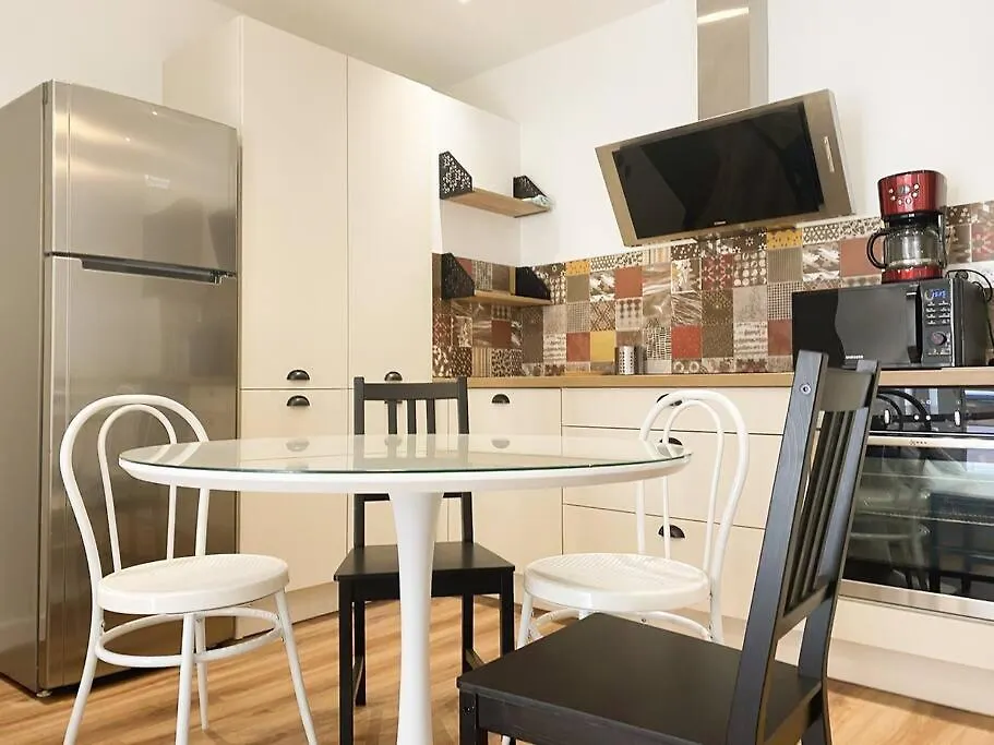 Apartment Nouveau Maison Bourg Cournon 5 Pers 2 Chambres Le Cendre